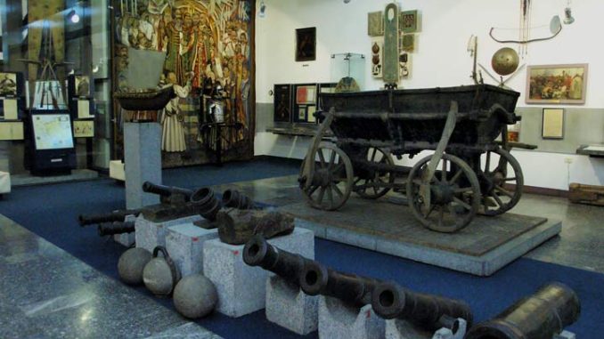 Hall_2_06