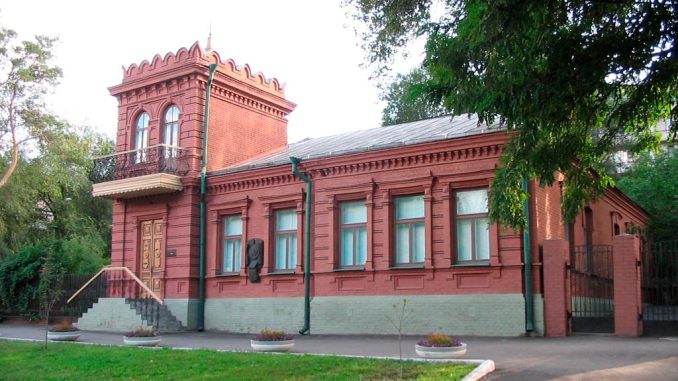 House_museum_of_Dmytro_Yavornytskyi